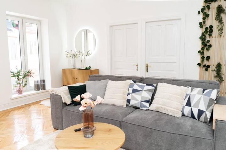 Freedom Apartments In The Heart Of Lviv - Balabana Str And Svoboda Avenue Esterno foto