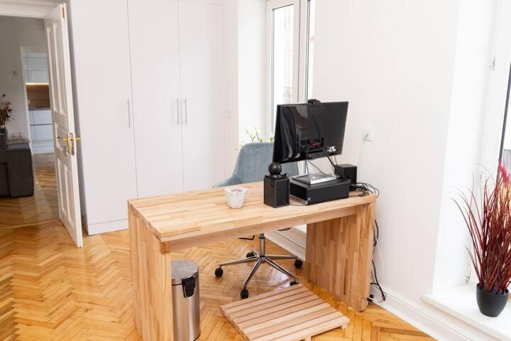 Freedom Apartments In The Heart Of Lviv - Balabana Str And Svoboda Avenue Esterno foto